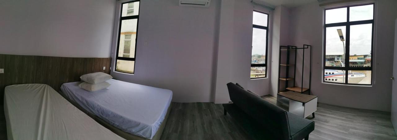 Mersingfirstfloor丰盛港二楼民宿 Екстер'єр фото