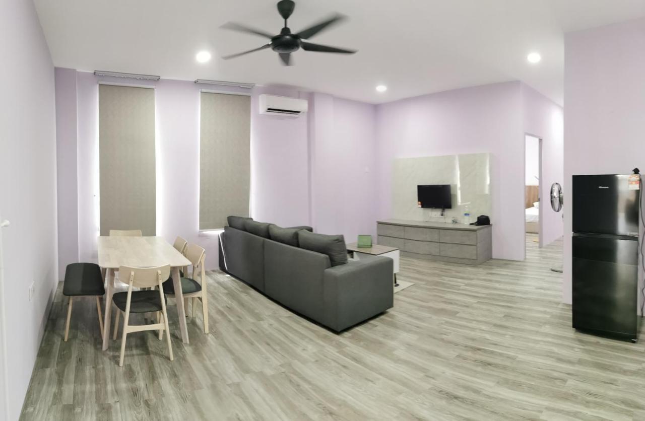 Mersingfirstfloor丰盛港二楼民宿 Екстер'єр фото